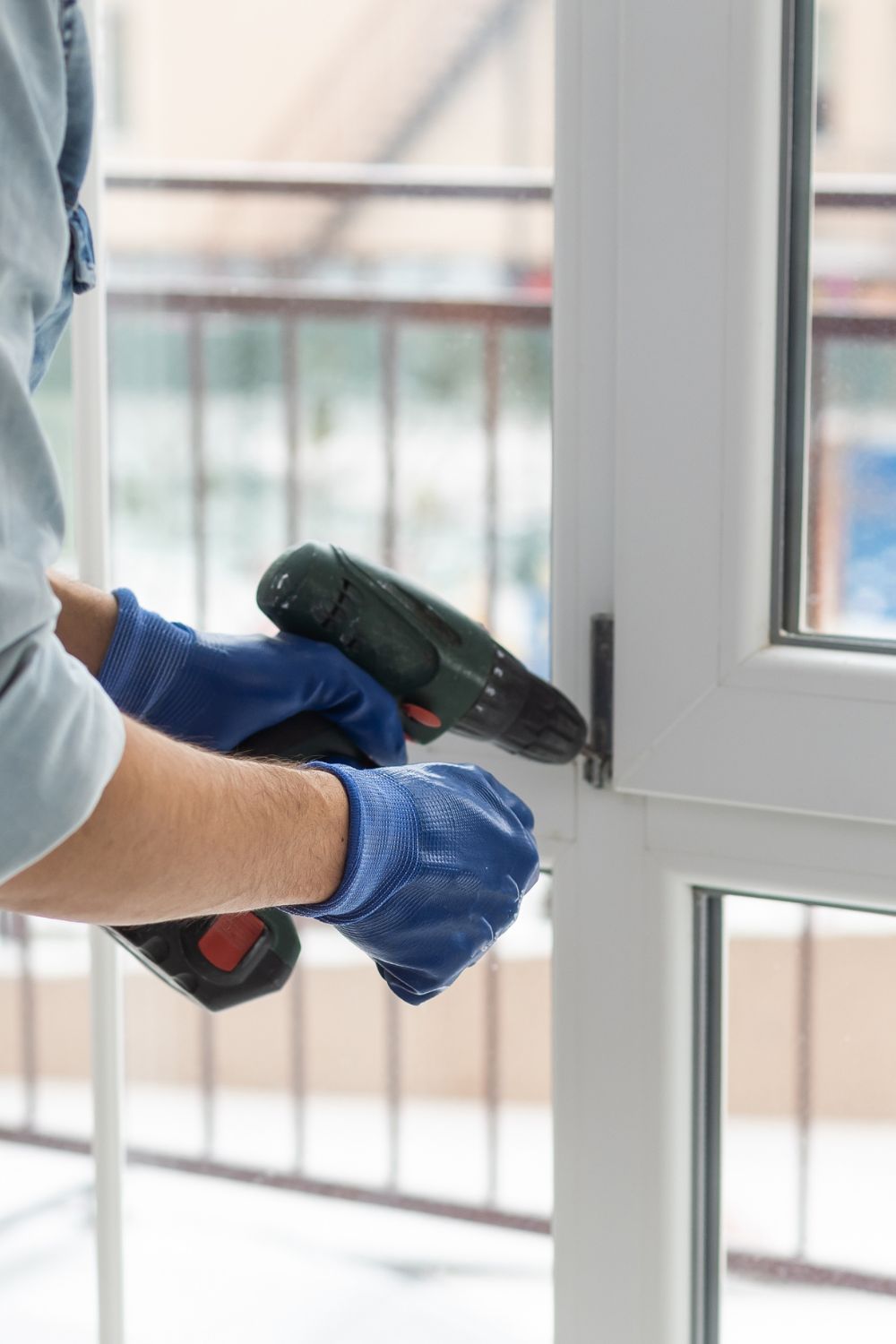 Réparation Fenêtre Dunkerque - Nous réparons tout type de fenêtres à Dunkerque, en bois, en acier, en aluminium et fenêtre en PVC